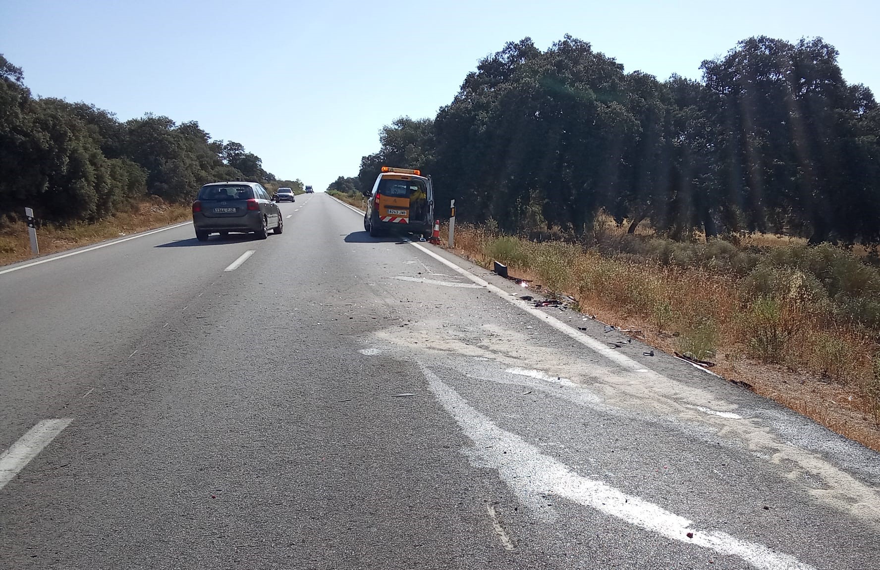 Un guardia civil resulta herido tras ser embestido por un coche en la A-367 Ronda-Campillos