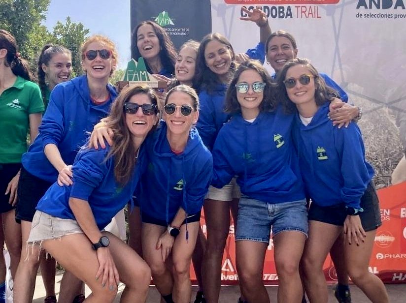 Isabel logró proclamarse junto a su Selección ganadoras del campeonato.