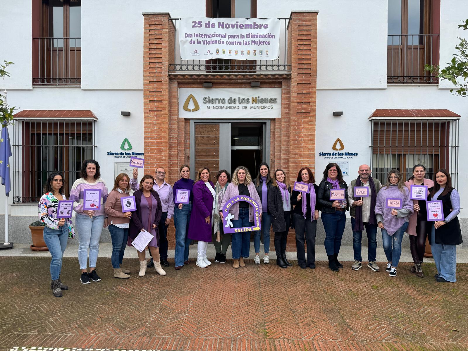 Sierra de las Nieves reivindica con un decálogo la concienciación en la lucha contra la violencia de género