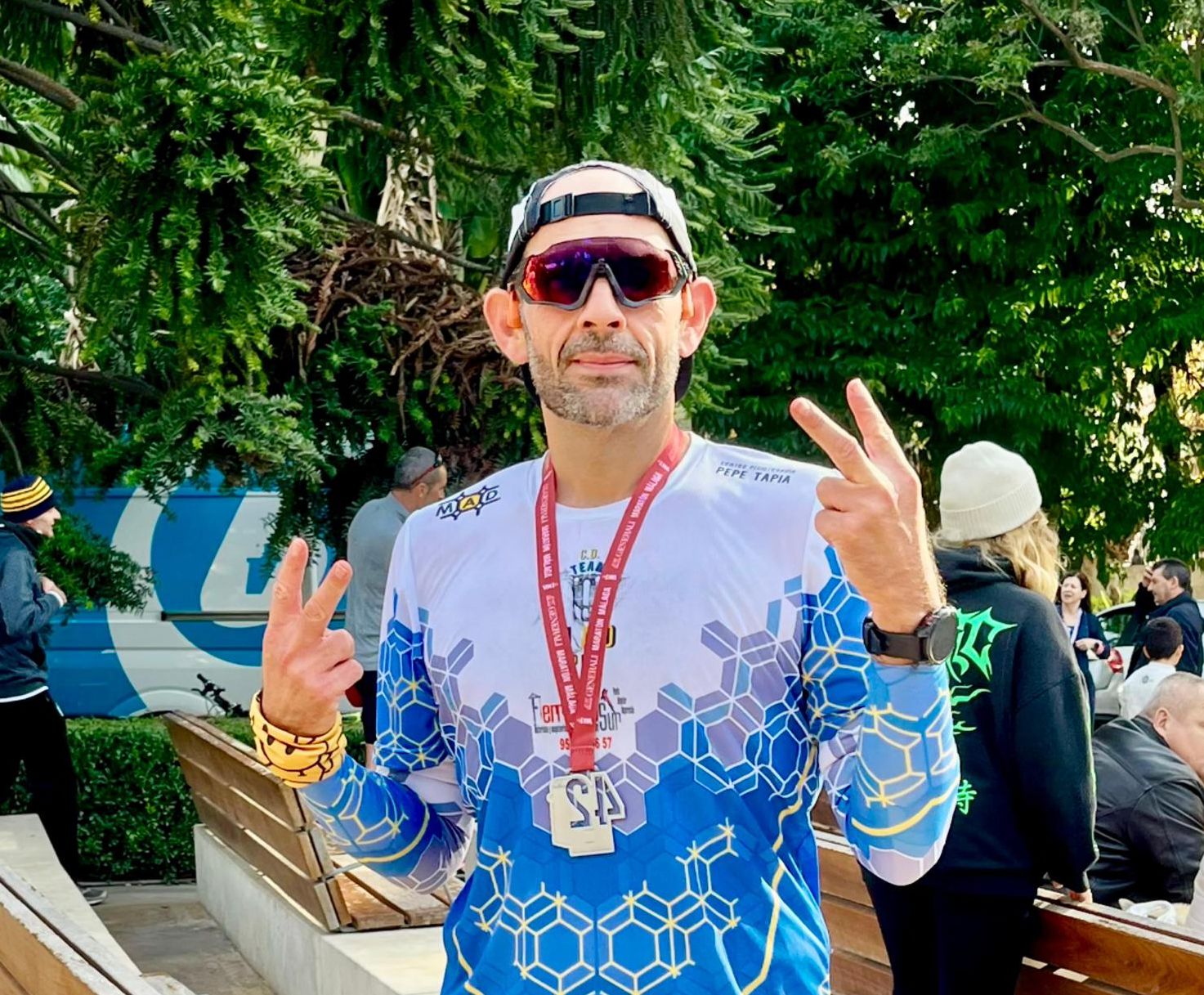 El corredor rondeño tras participar en el maratón de Málaga.