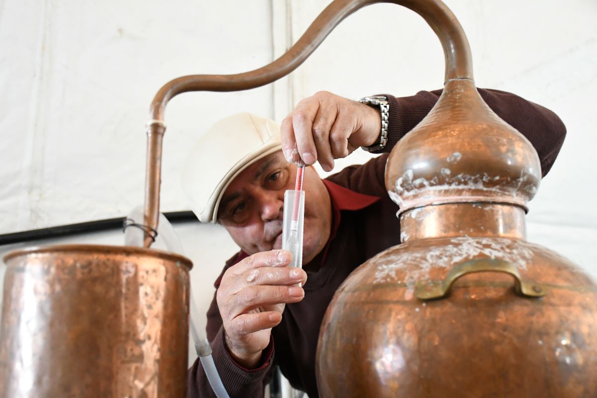 Jubrique se prepara para vivir su X edición del tradicional Concurso de Aguardiente