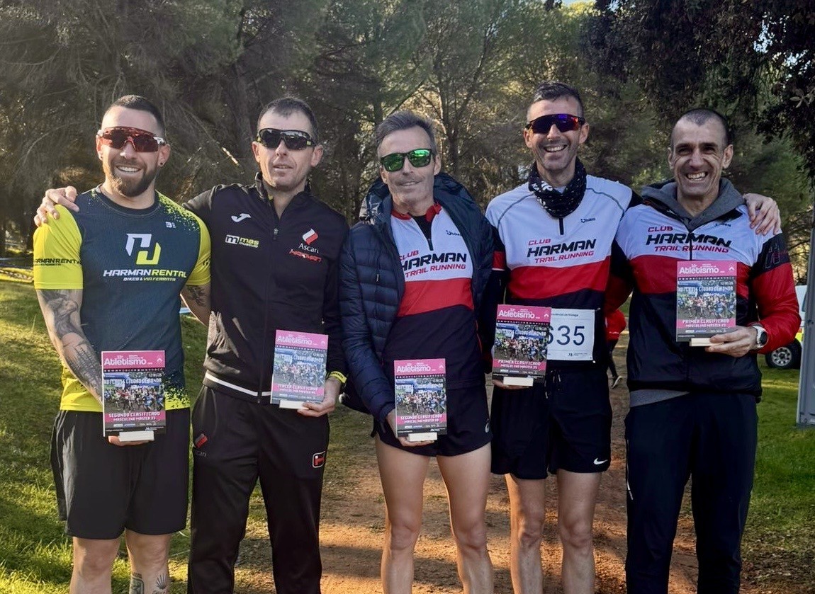 Corredores del Harman en el Cross Ciudad de Ronda.