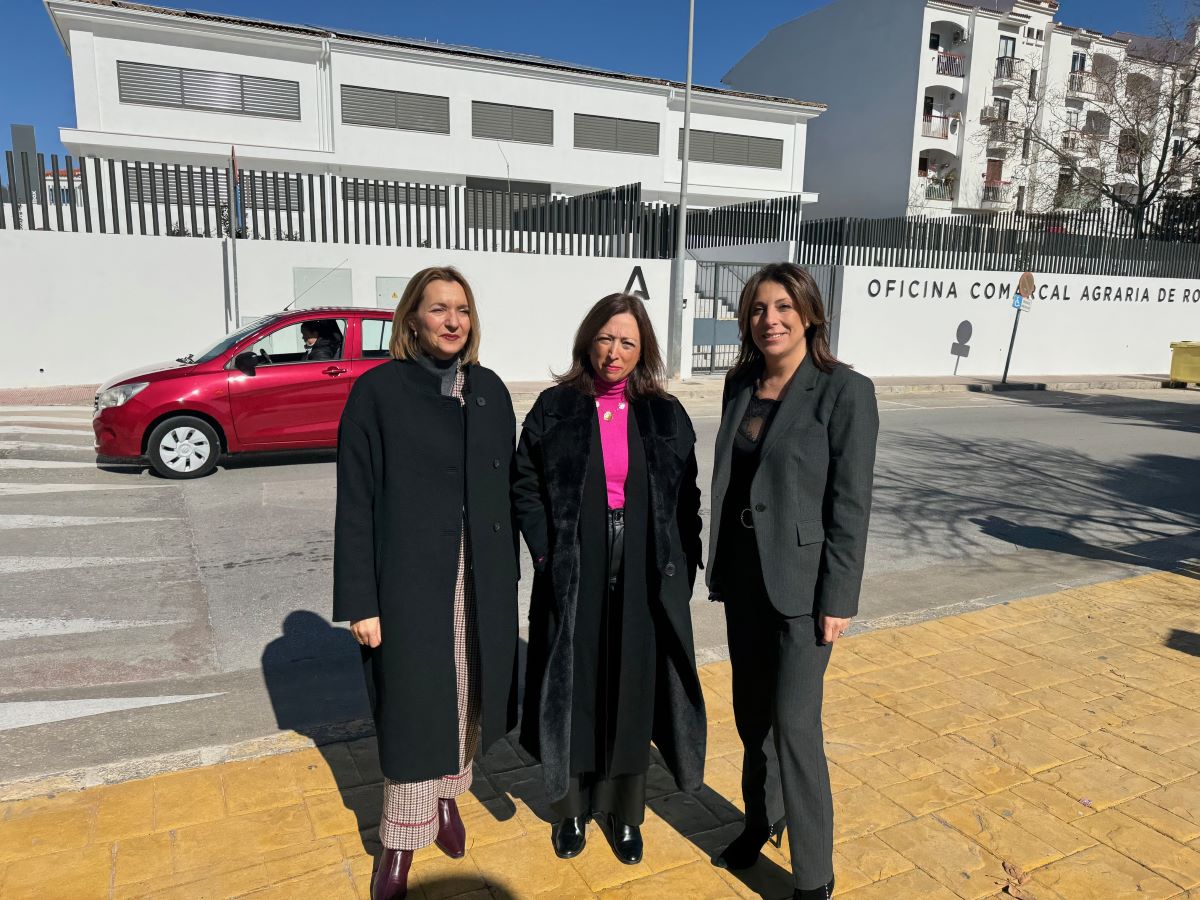 Patricia Navarro: «Trabajamos actualmente en cuatro tramos de la futura autovía de Ronda con una inversión de 1.750.000 euros»