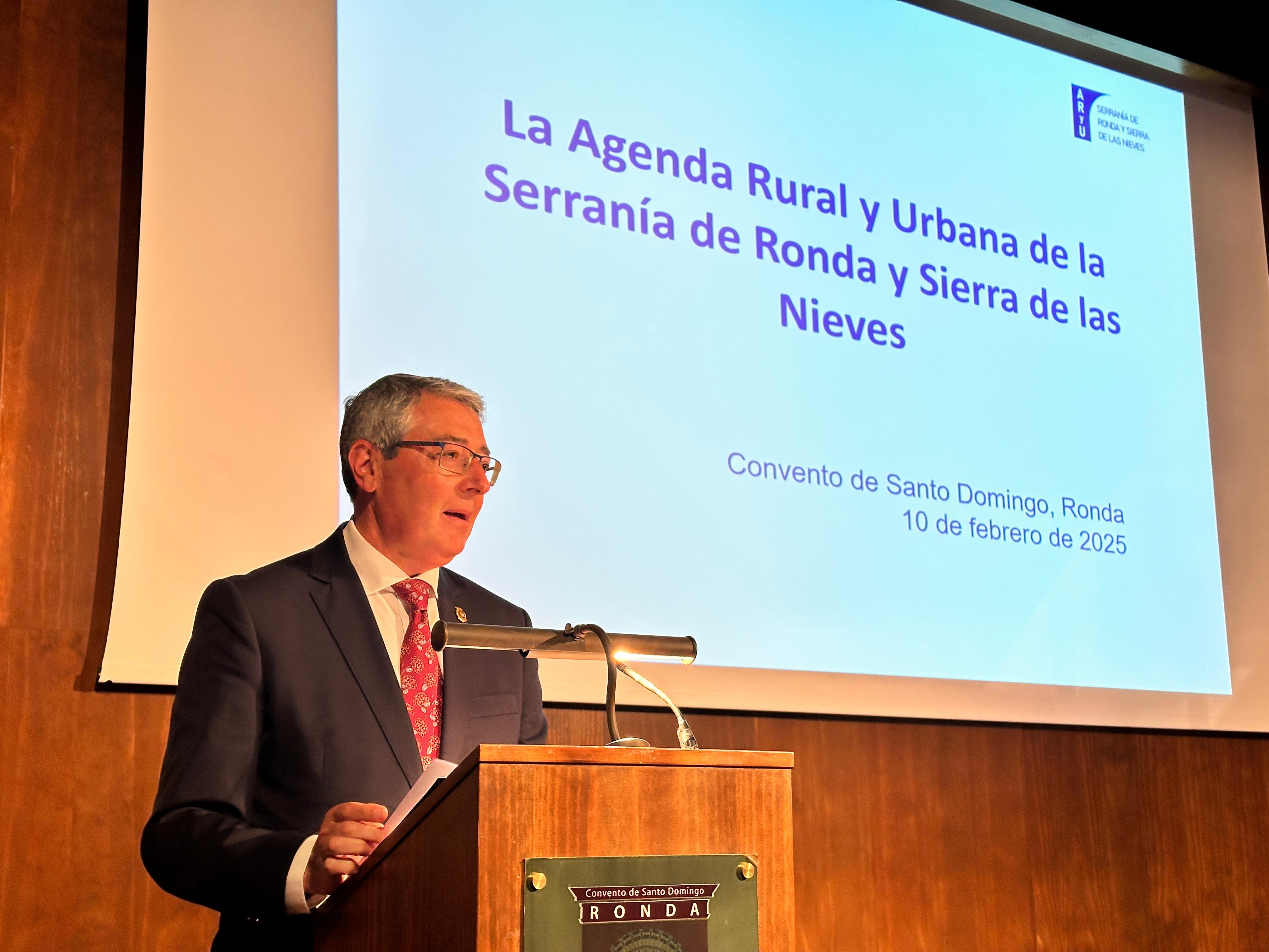 El presidente de la Diputación ha presentado el plan hoy en Ronda.