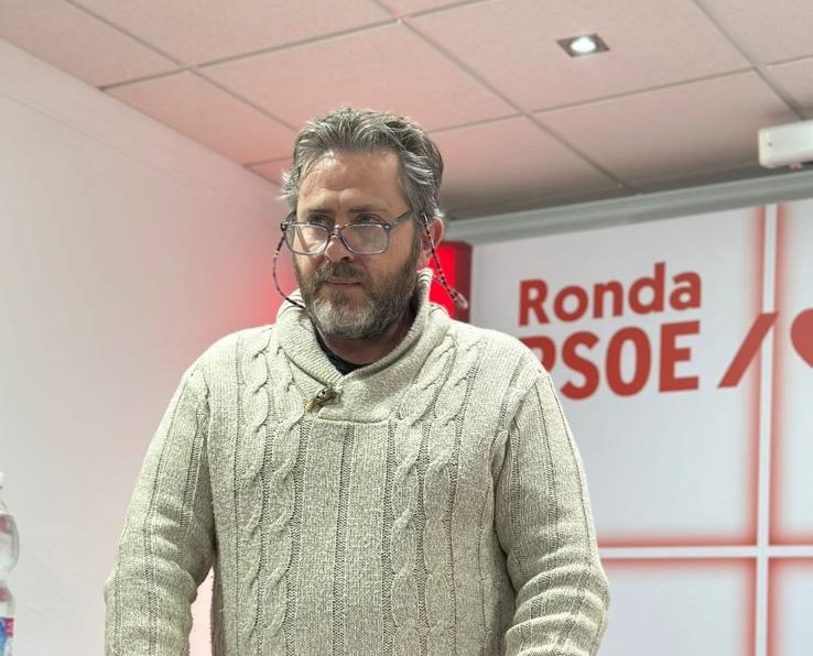 Dimite a los catorce días de prometer el cargo el concejal socialista José Ramón Barragán