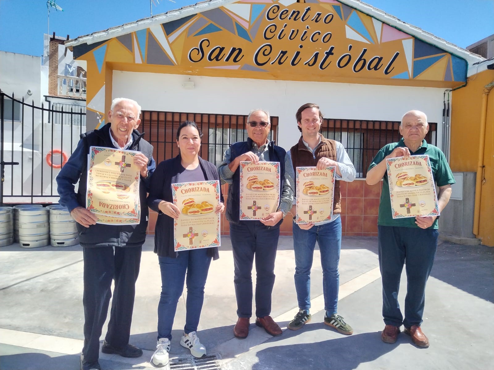 El concejal de Participación junto a los representantes vecinales han presentado la actividad.