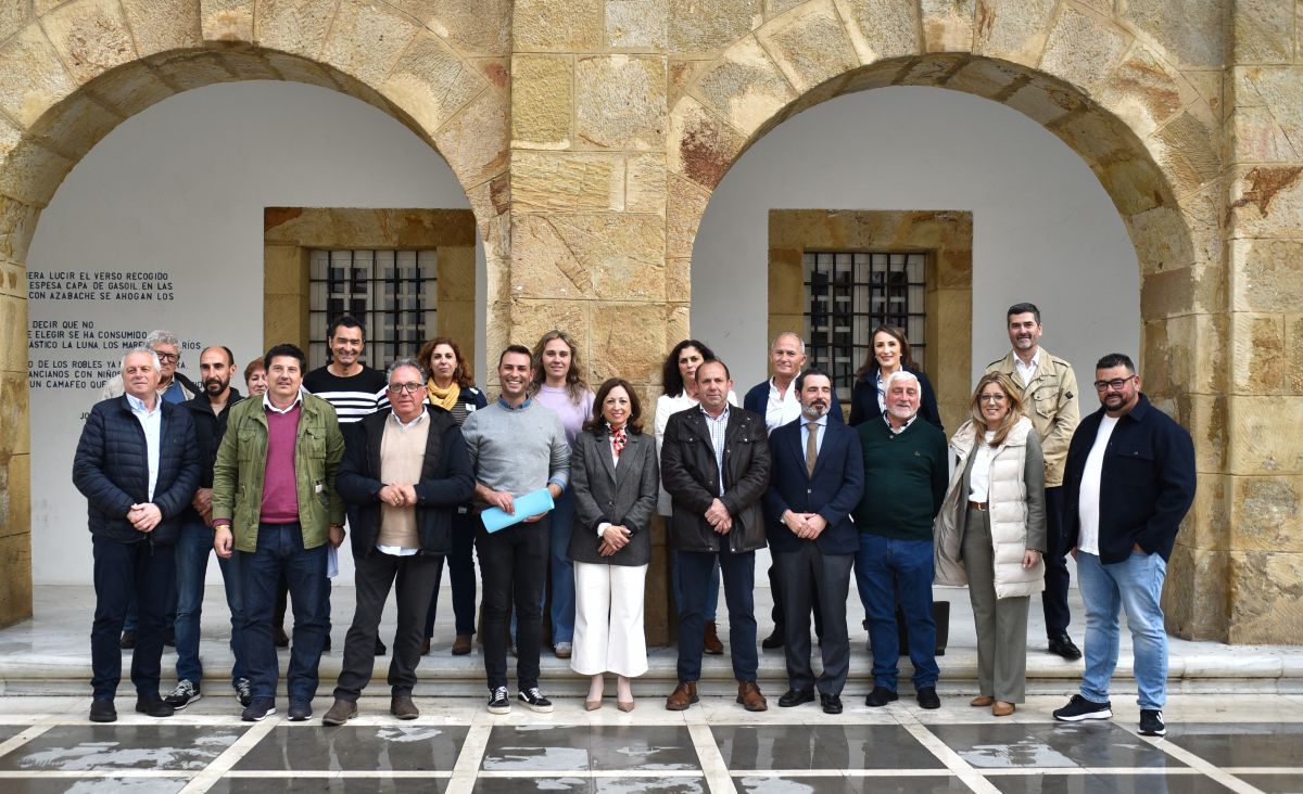 El alcalde de Cortes de la Frontera y todo su equipo se integran en las filas del PP de Málaga