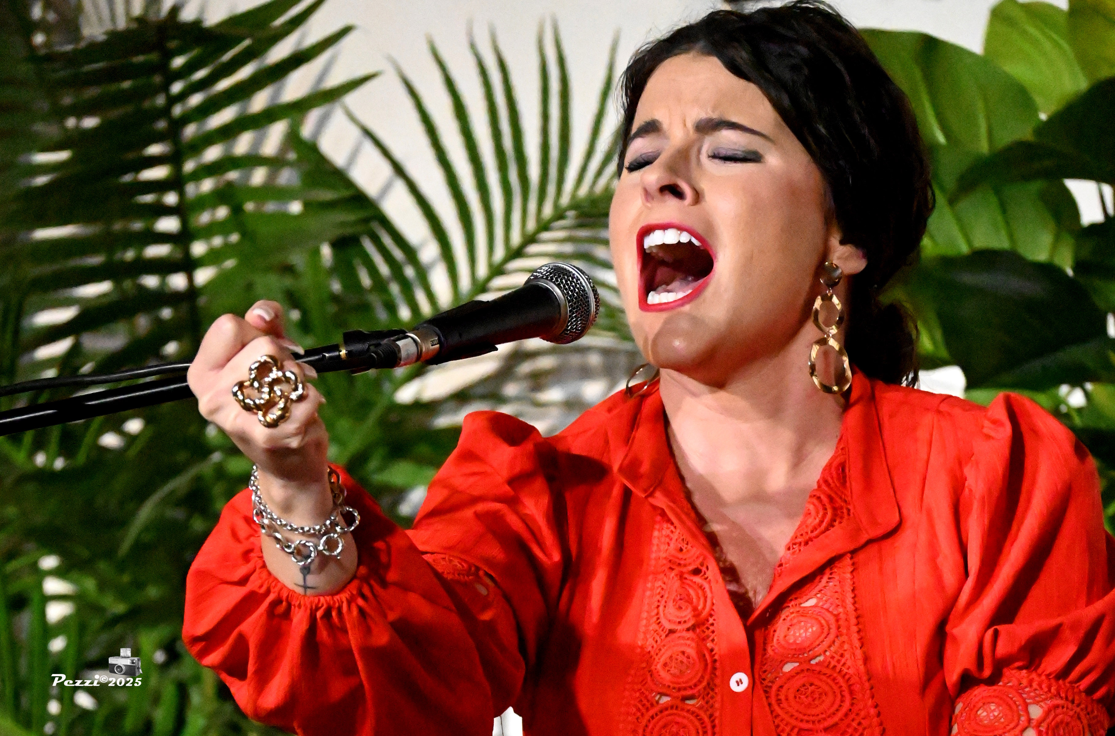 Nati Calvente durante su actuación en la tercera semifinal del Concurso de Cante y Baile. Foto Pezzi.