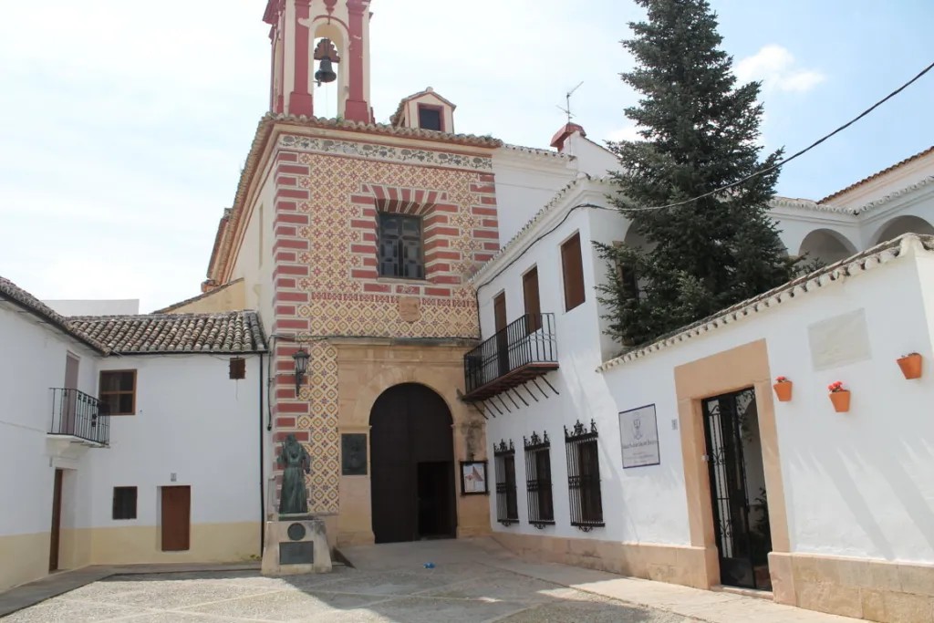 El acceso al camarín del santuario de la Virgen de la Paz será reparado.