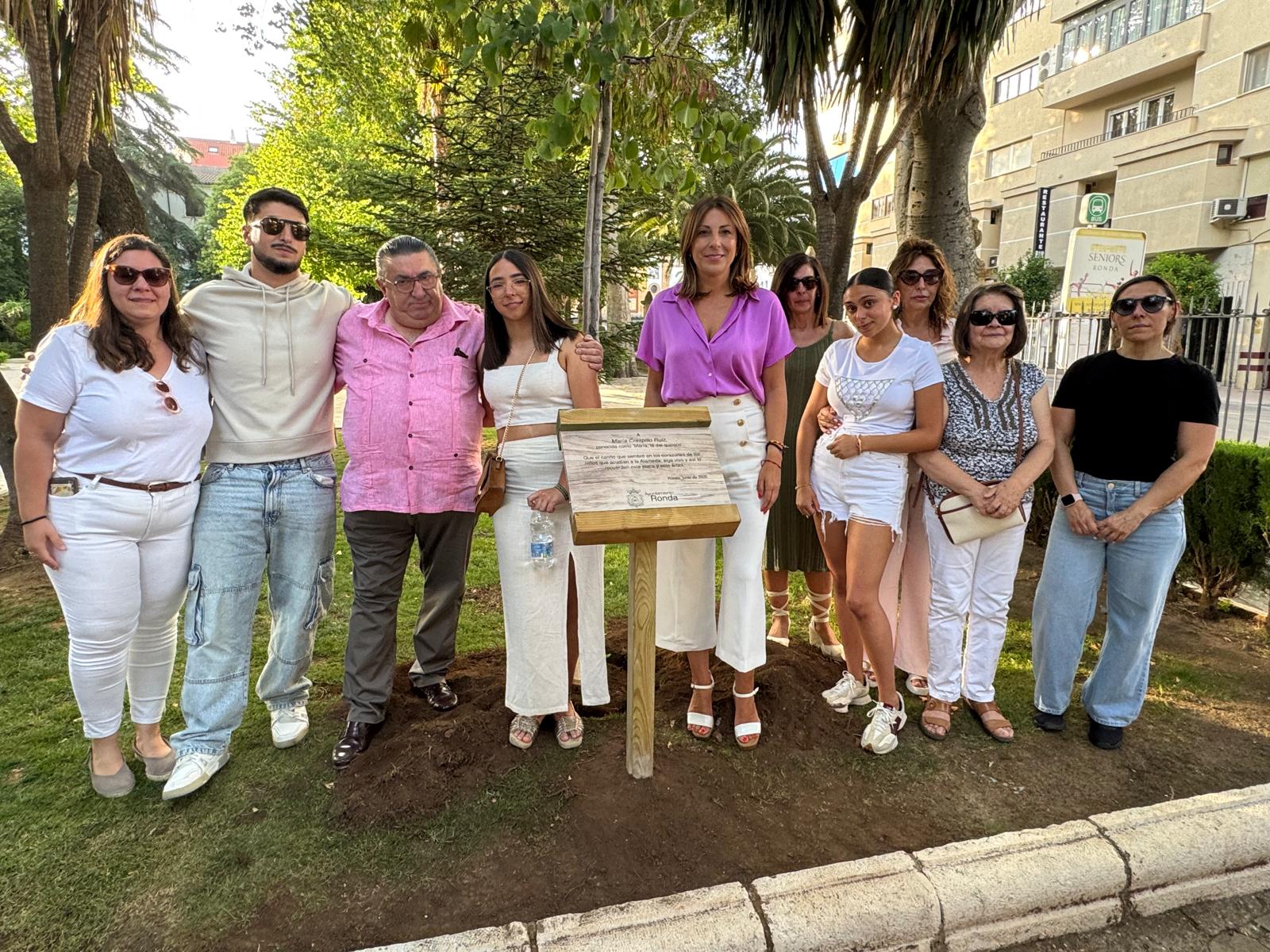 Homenaje a ‘María la del quiosco’ de la Alameda