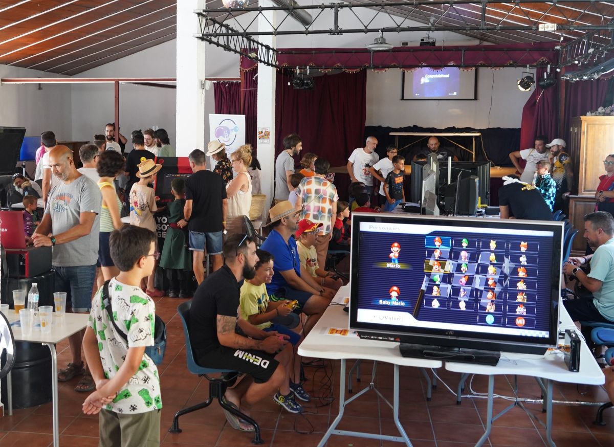 Alpandeire acogerá el 19 de julio la segunda edición del ‘Friki Town’