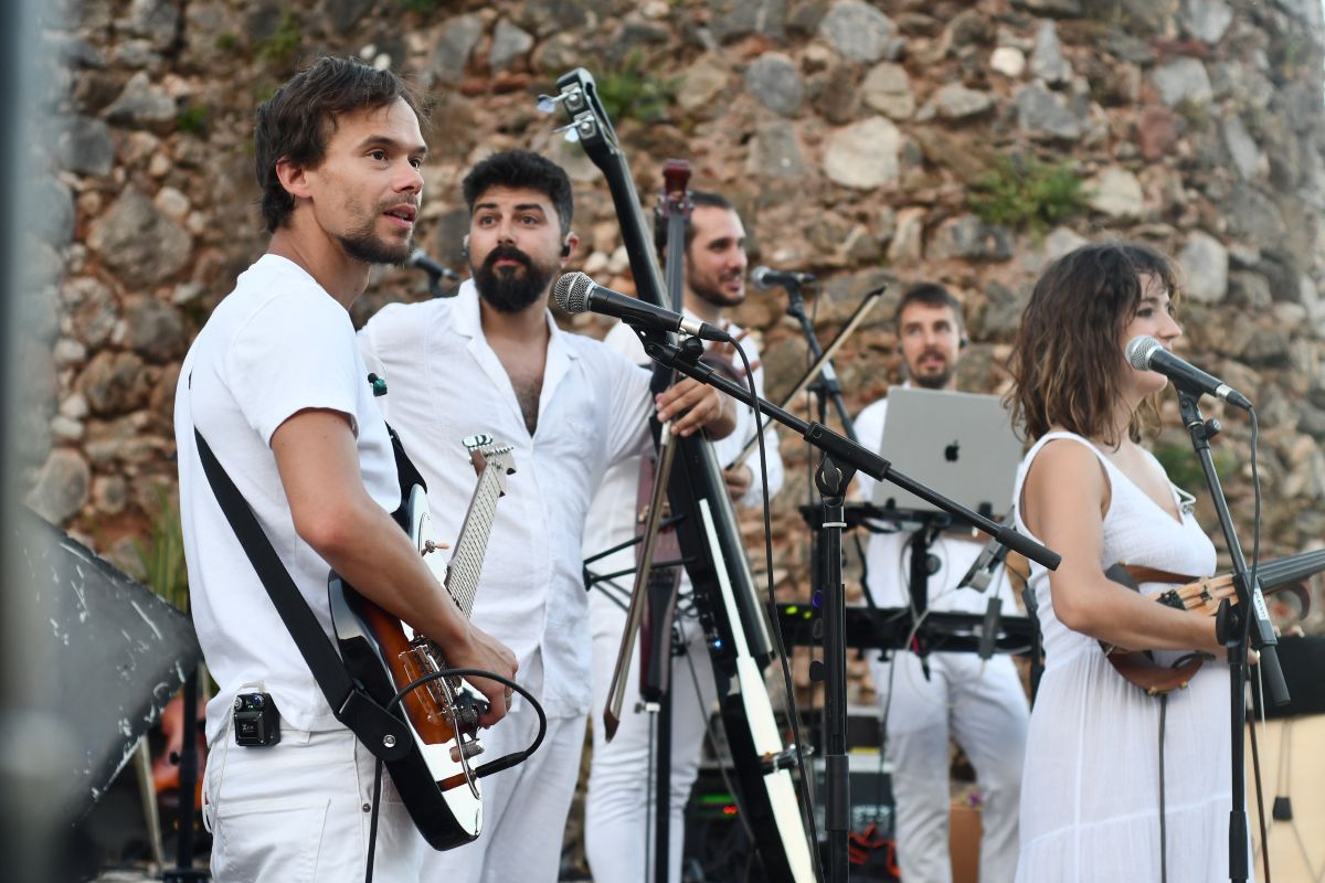 Este proyecto del grupo navarro ‘Suakai’ lleva espectáculos musicales a municipios pequeños de toda España