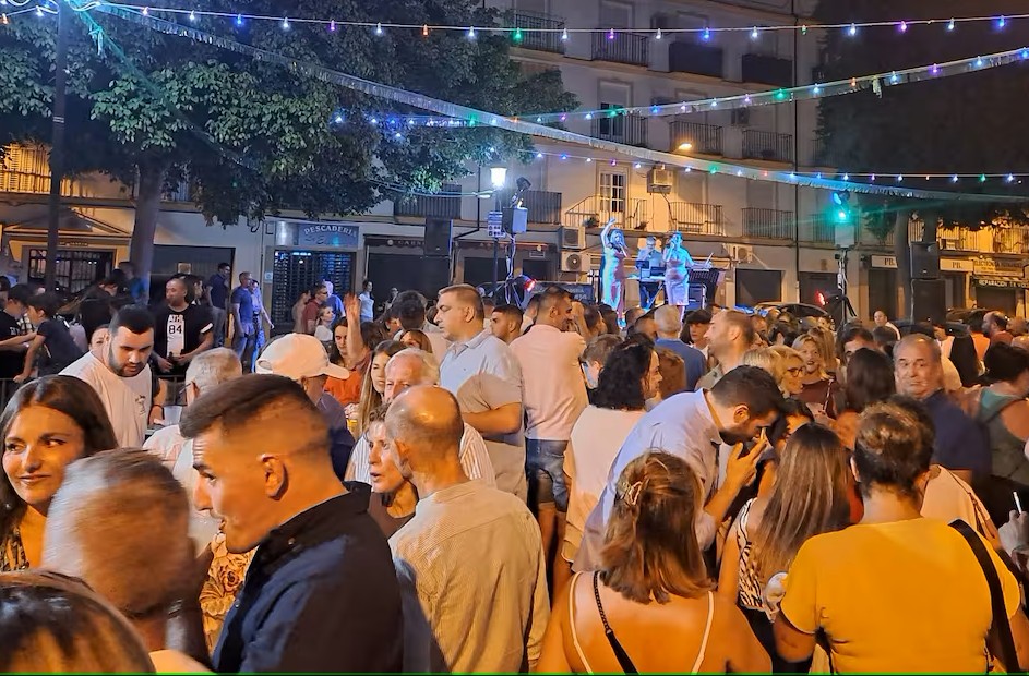 La Hermandad de la Columna ofrecerá su tradicional verbena de San Cristóbal este sábado