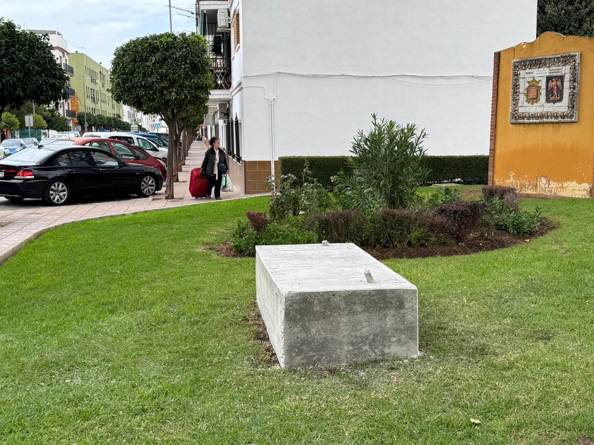 El monumento se situará en la avenida Andalucía, en los jardines de Renfe.