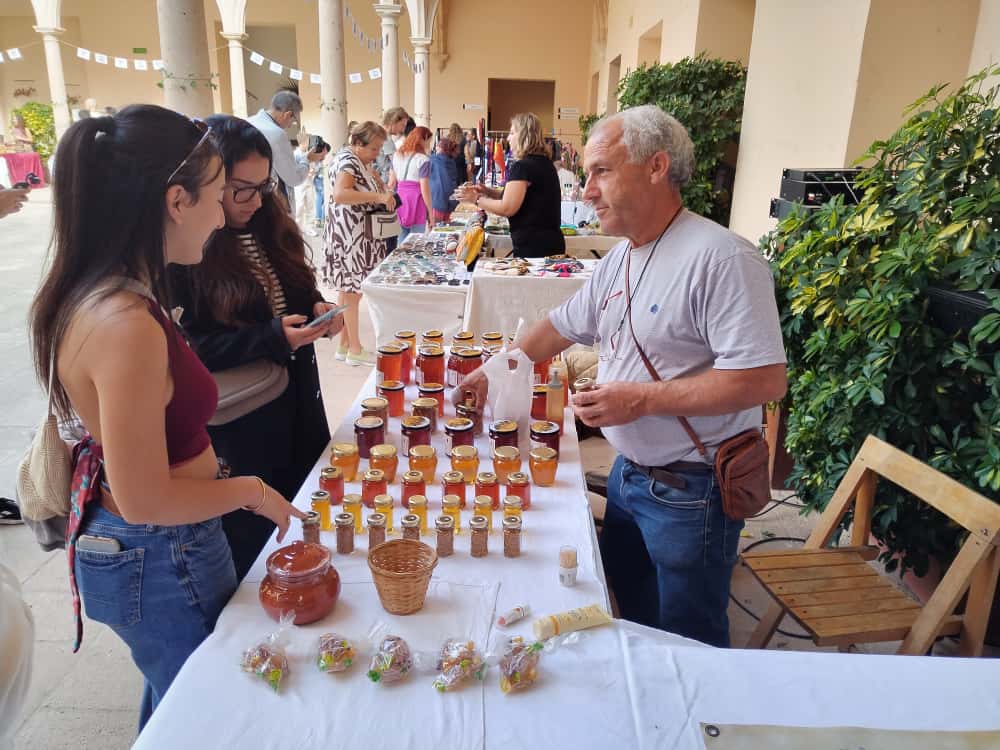 El Convento de Santo Domingo acoge durante el puente del Pilar un mercado de productos artesanales de la asociación ‘Artificio’