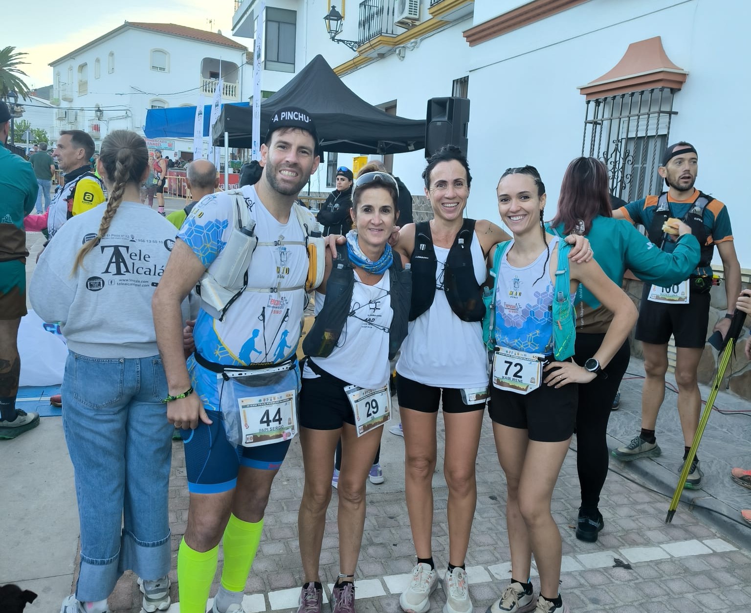 Corredores rondeños en la prueba de los Pueblos Blancos.