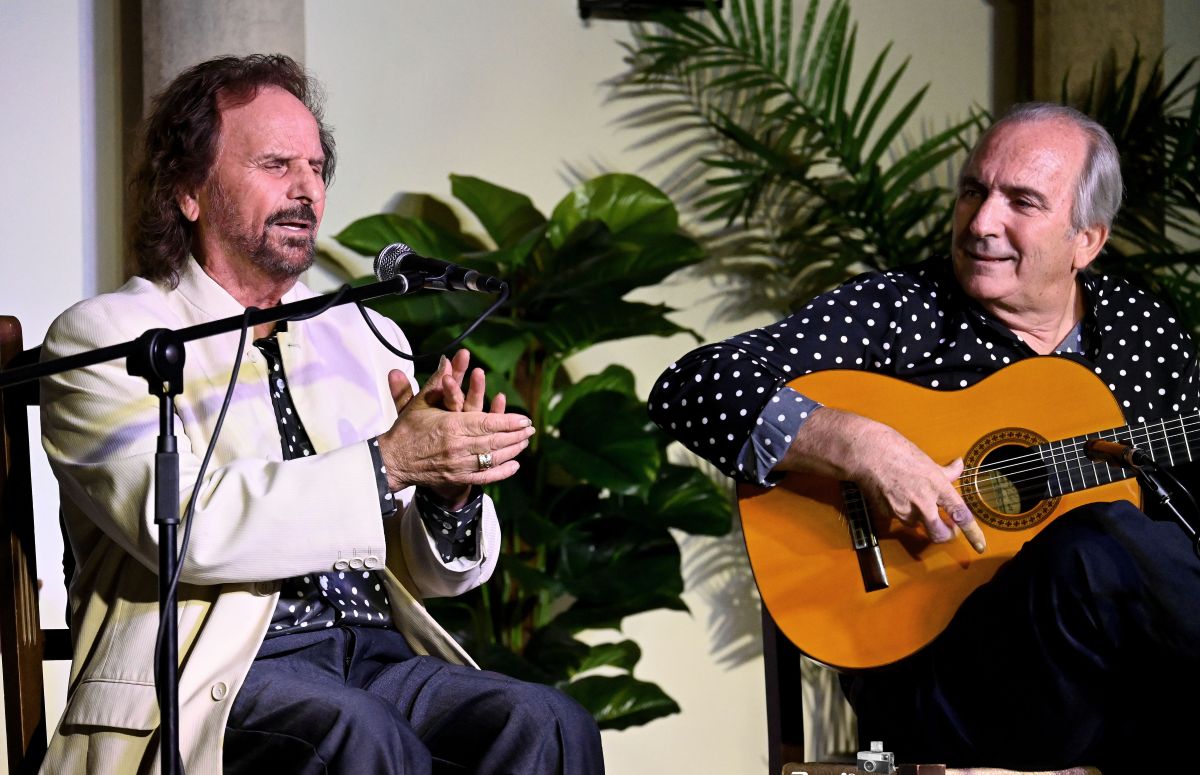 ‘El Polaco’ envolvió la Peña Flamenca de Ronda de compás