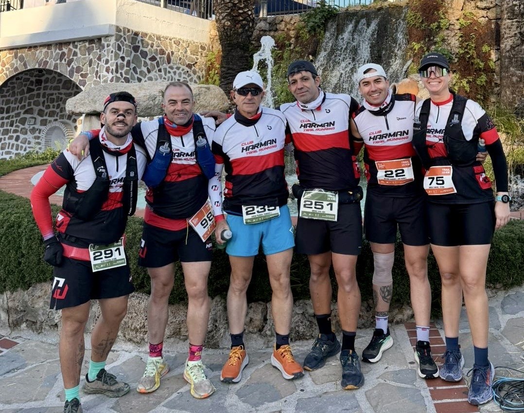Los corredores rondeños en la prueba de Montecorto.