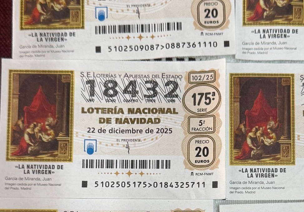 La Hemandad de los Gitanos reparte en Ronda más de 160.000 euros con la terminación del Gordo de Navidad