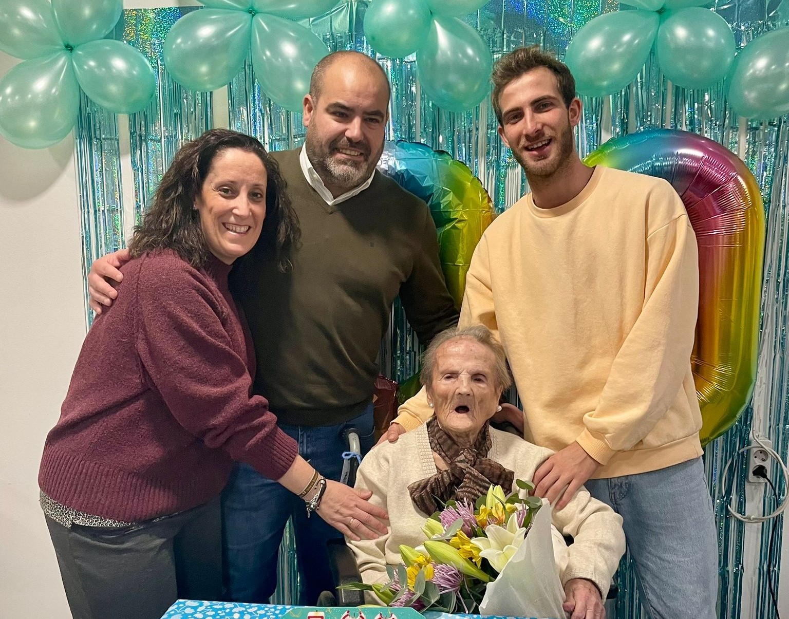 La yunquerana Pilar Leiva cumple los cien años de vida rodeada de familiares y de amigos