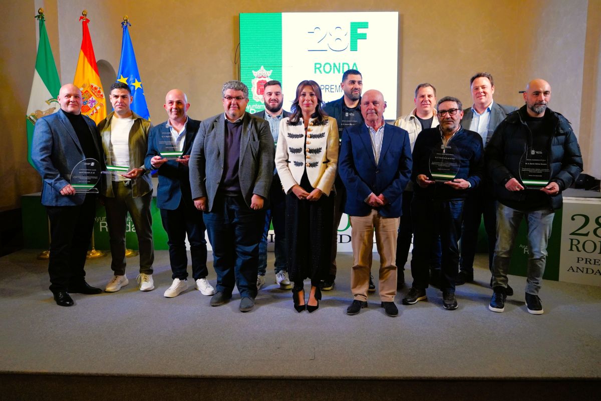 Ronda reconoce a los cocineros que se volcaron con Grazalema y Benaoján durante el temporal