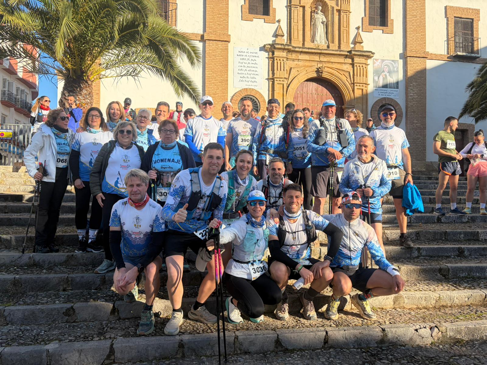 El Club contó con un buen número de corredores en la HOLE.