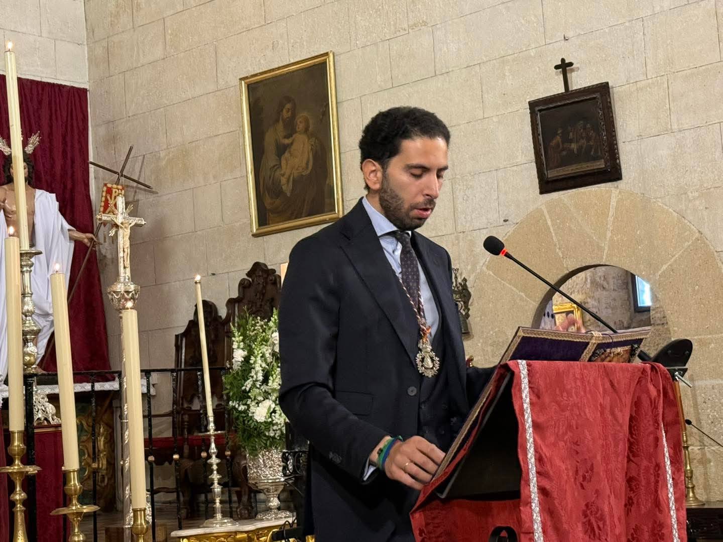 José Muñoz ofrece un sentido pregón a la Virgen del Rocío