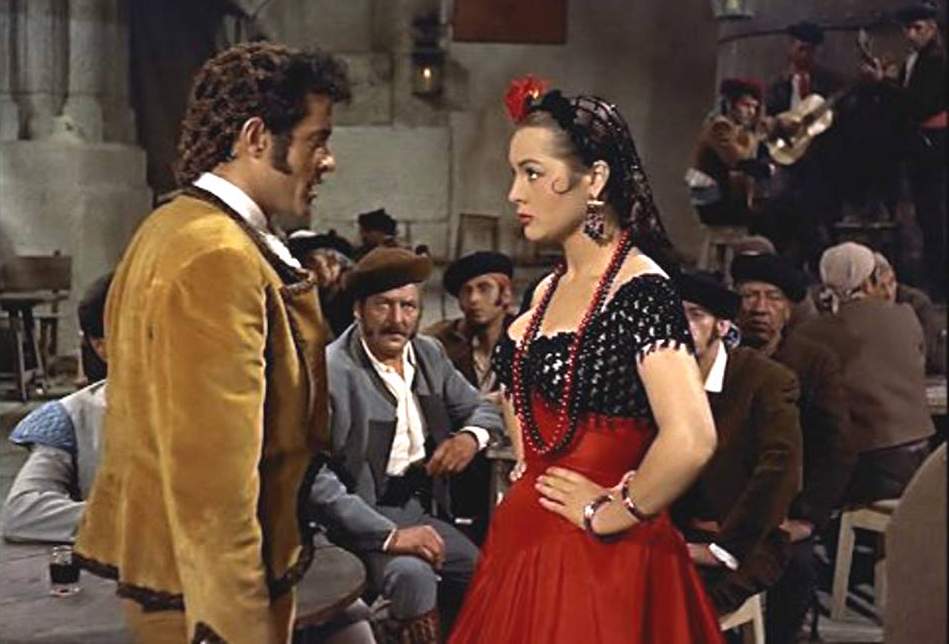 Presentan los talleres de costura de Ronda Romántica y el ciclo de Cine Bandolero dedicado al mito de ‘Carmen’