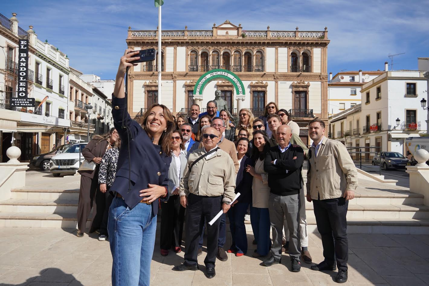 El PP rondeño arranca la campaña del 17 de mayo con un claro apoyo a Juanma Moreno