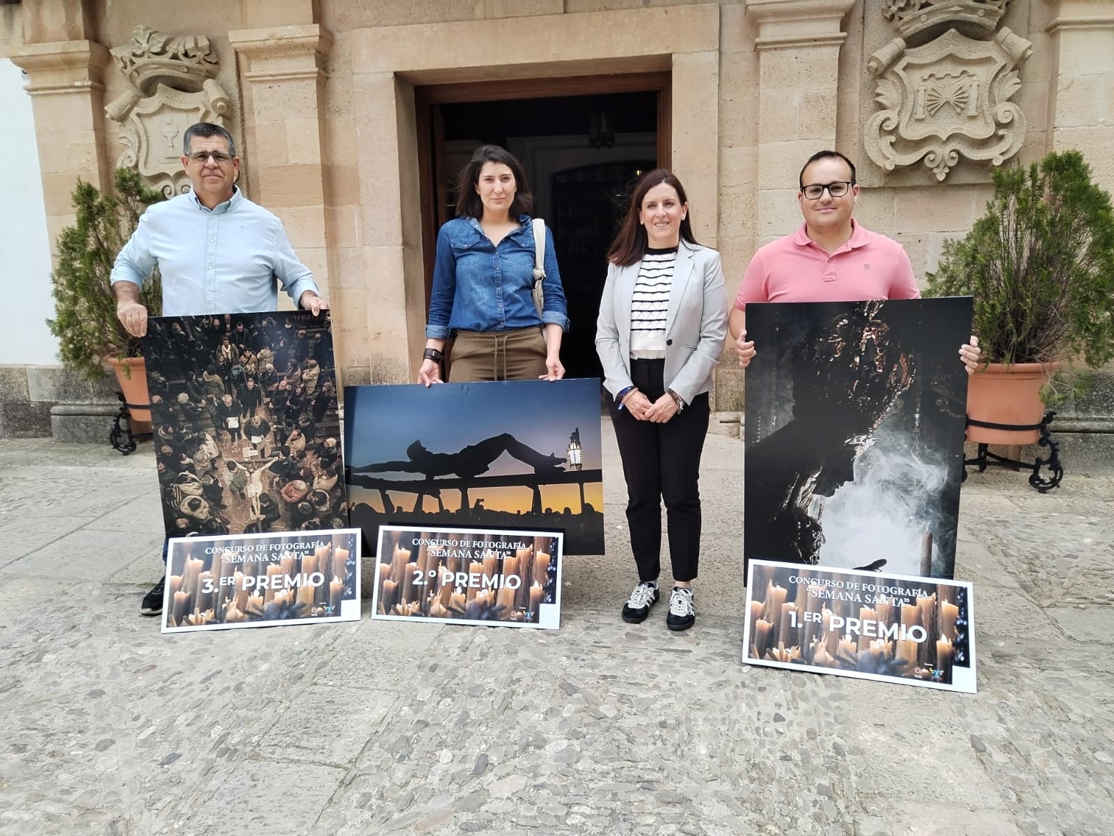 Alejandro Lorenzo, Carmen Claros y Enrique Morey triunfan en la III edición del Concurso de Fotografía ‘Semana Santa de Ronda 2026’