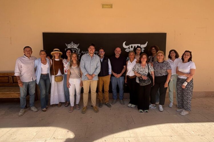 Ronda expone su modelo turístico ante representantes de la Costa Dorada