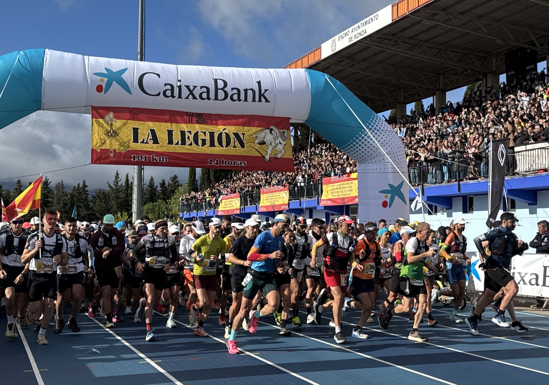 Ambiente deportivo soberbio en Ronda con los 101 kilómetros de la Legión