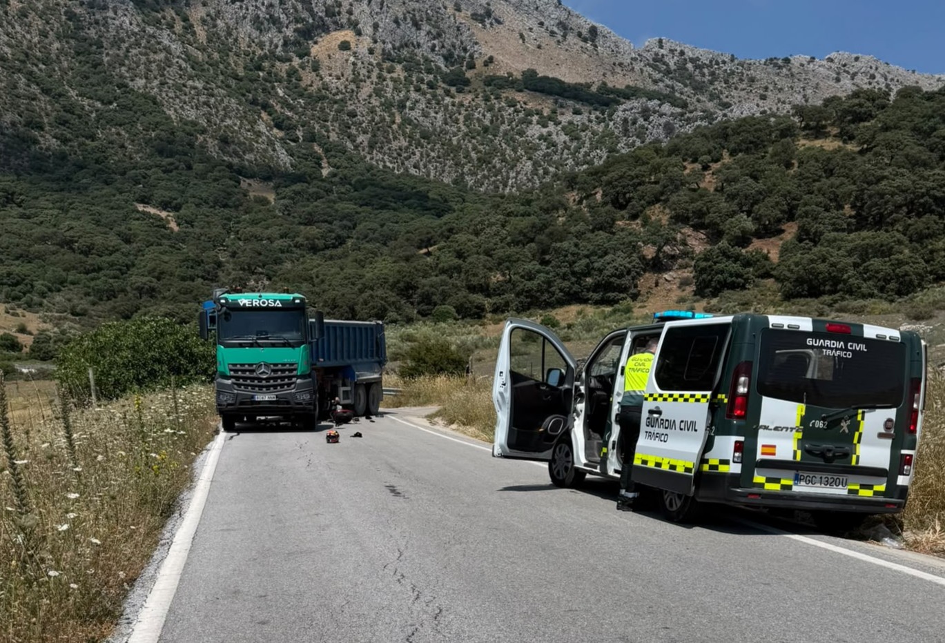 El siniestro mortal se ha registrado en un tramo de la carretera de Cortes de la Frontera.
