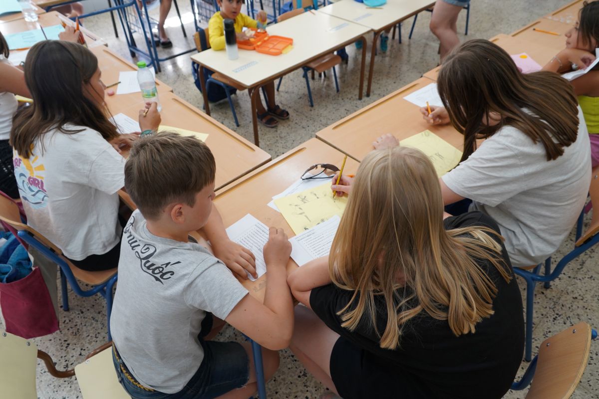 Una de las clases impartidas en la escuela de verano. Foto: José Antonio Gallardo Pérez.