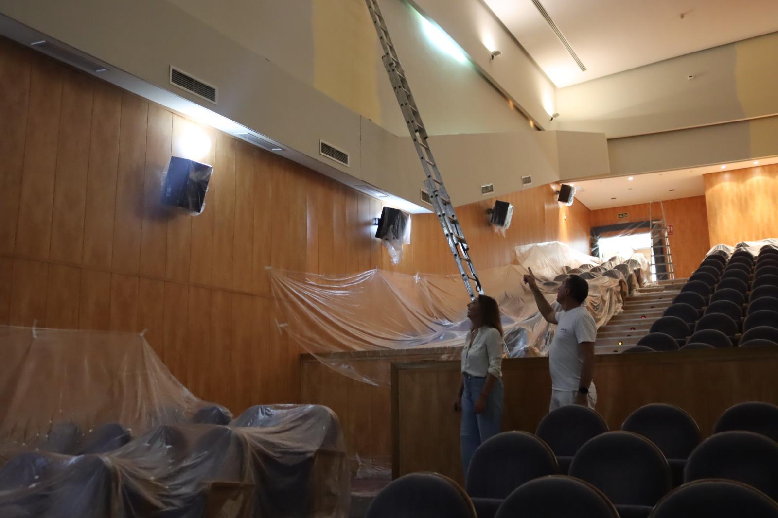 El teatro Vicente Espinel afronta su mayor reforma en tres décadas con una inversión superior a los cien mil euros