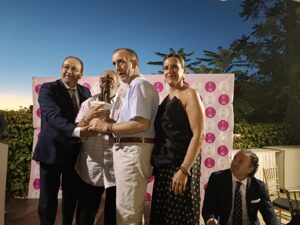 Mommento del homenaje a Asprodisis.