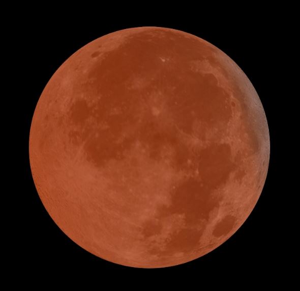 Eclipse parcial profundo de luna. Foto: Antonio R. Acedo del Olmo Ordóñez - Asociación Astronómica Serranía de Ronda Abbás Ibn Firnás.