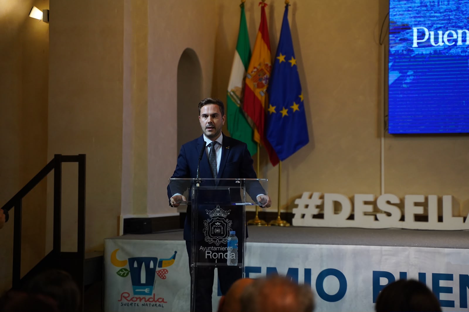 El concejal de Turismo y responsable de Turismo de Ronda, Ángel Martínez, durante su intervención en la Gala del Turismo.