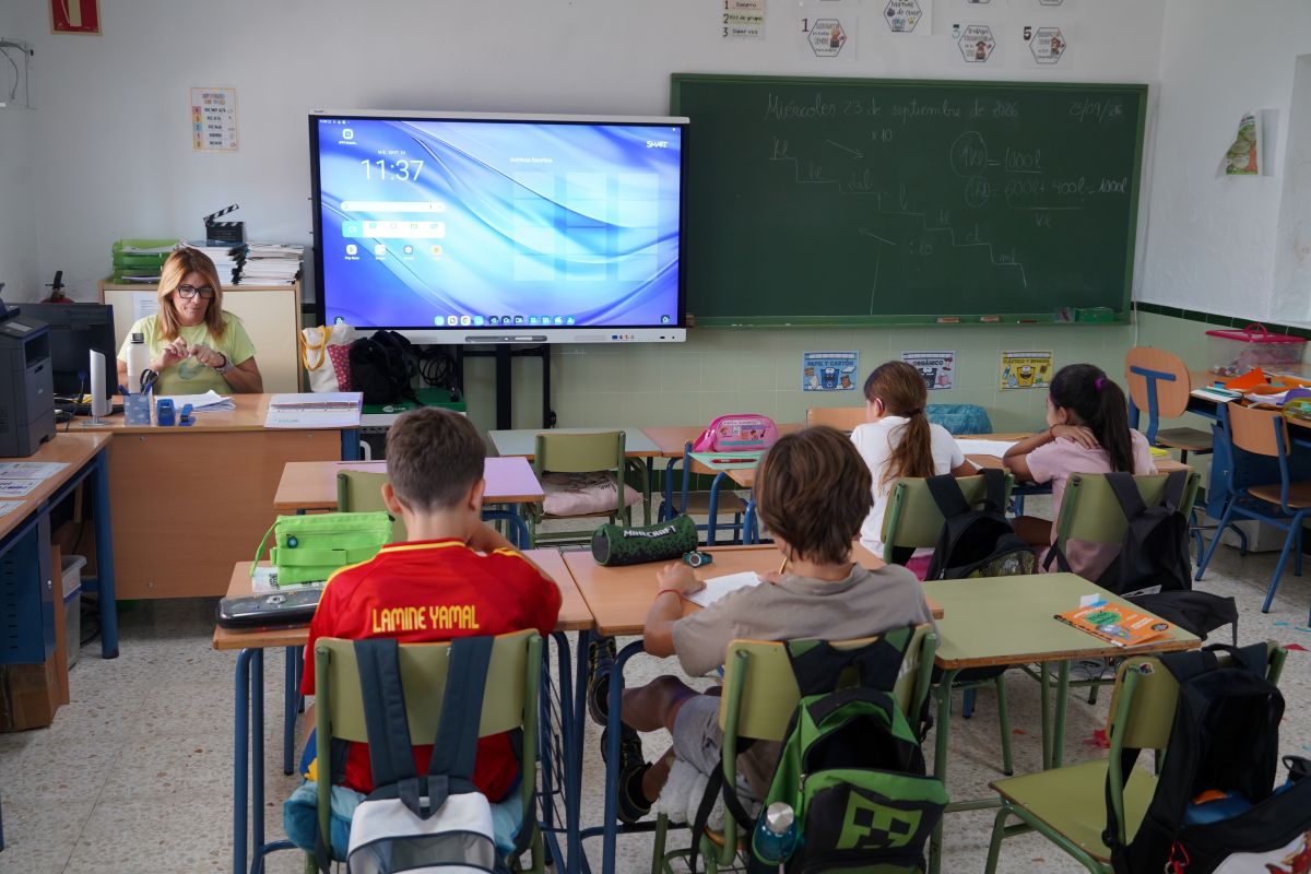 Una de las aulas de Benalauría. Foto: José Antonio Gallardo Pérez.