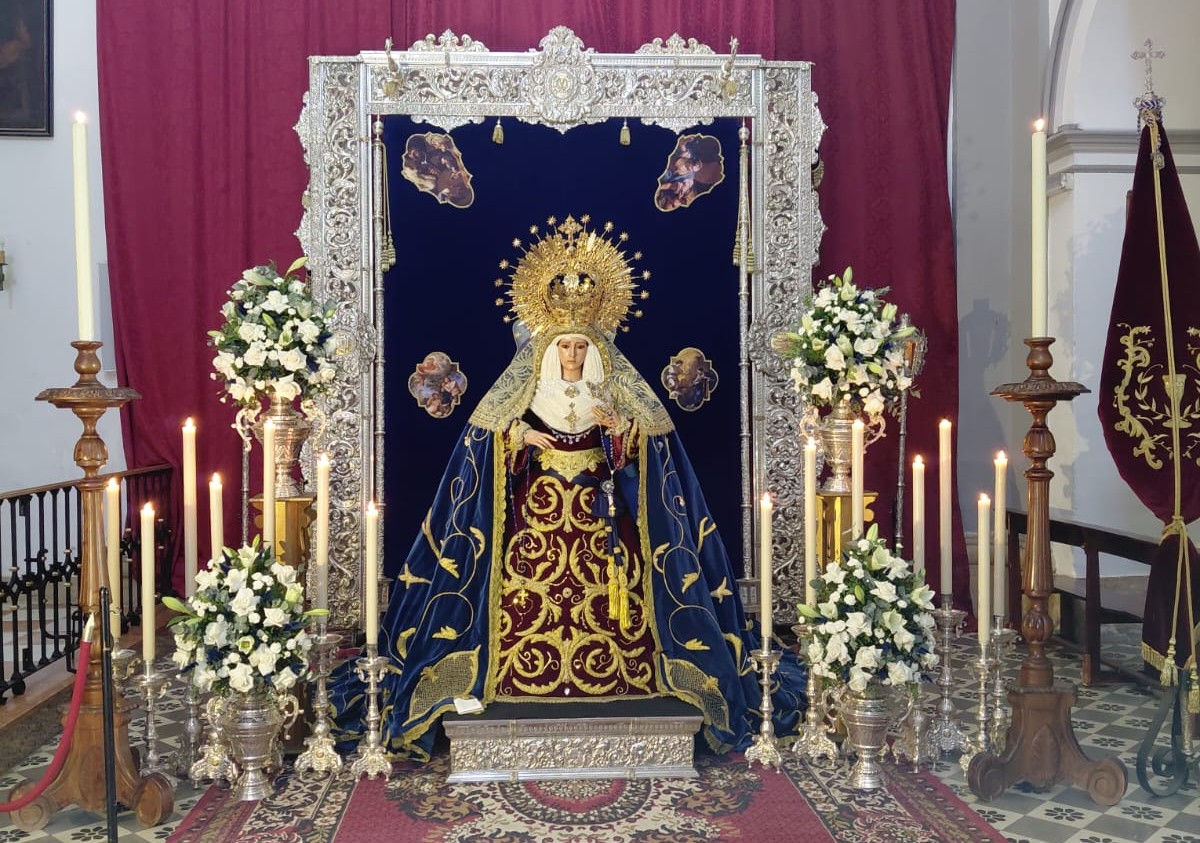 María Santísima Consuelo de las Tristezas en el Besamanos Magno. Foto: Hermandad del Huerto.