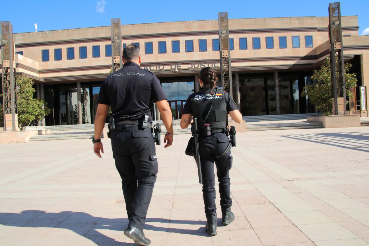 Los dos nuevos investigados han prestado hoy declaración ante el juez que ha decretado su puesta en libertad.