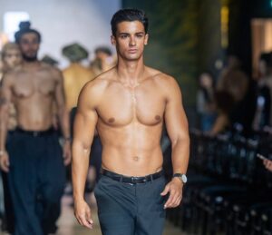 Una de las ediciones de moda donde participó Alex Cantos.